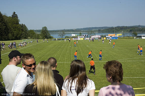 ...mit fast zu sch�ner Aussicht