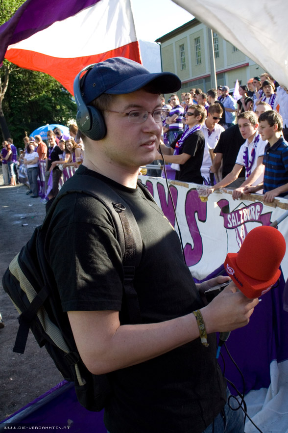 Radiofabrik fängt die Stimmung ein