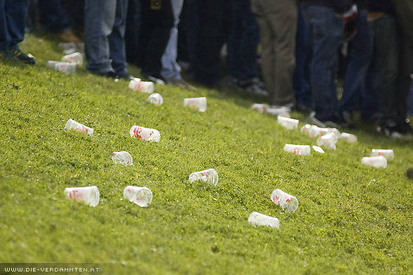 Becher