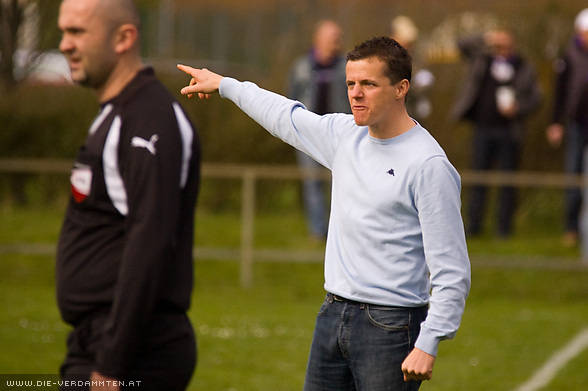 Union Hallein Coach Stefan Falger