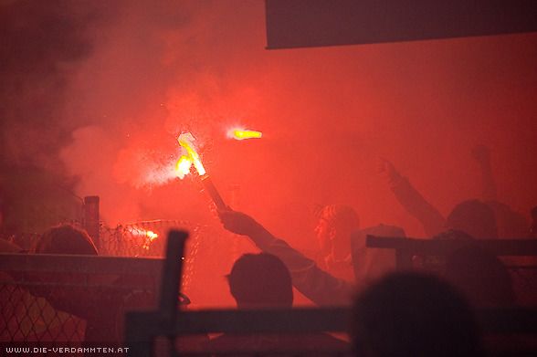 Pyro vor der zweiten Halbzeit