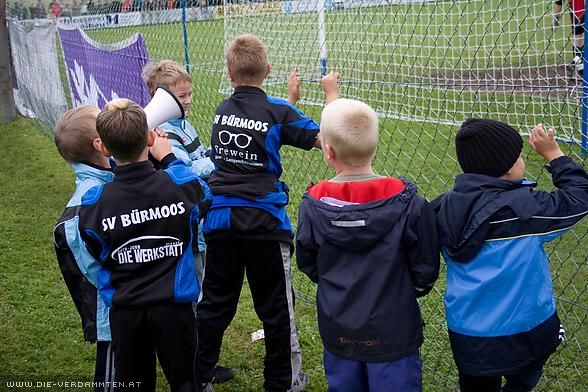 Nachwuchskicker des SV B�rmoos sorgen f�r Stimmung