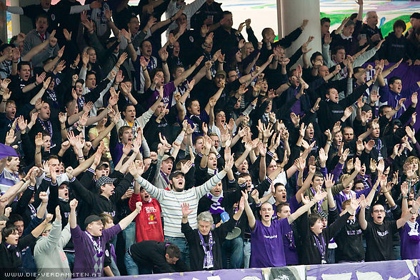 1.800 Besucher dürfen heute rein - der Großteil davon Austria-Fans