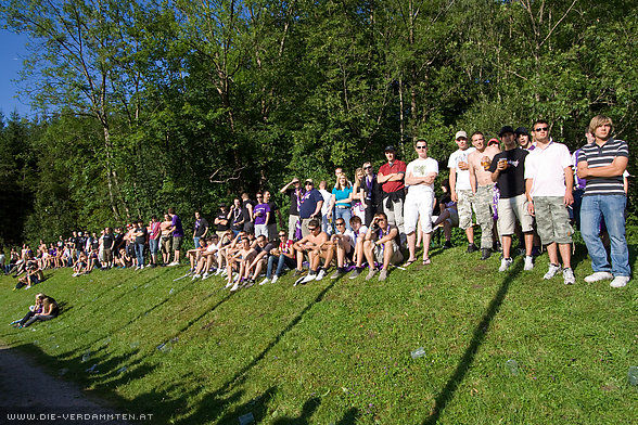 �berschaubarer Austria-Fanblock