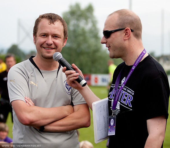 ... Co-Trainer Fritz Oberascher...