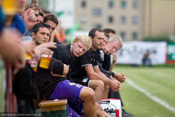 Noch vor der Pause sieht das Austria-Bank das 0:3