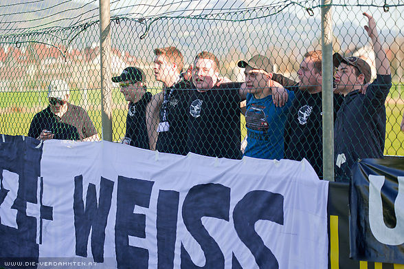 Die Bregenzer werden von ca. 15 Anhängern begleitet