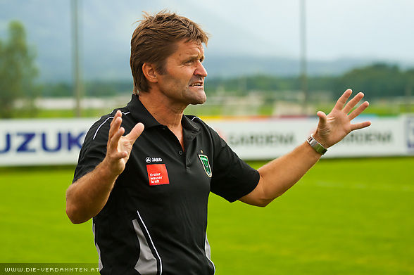 Innsbruck-Coach Werner L�berbauer