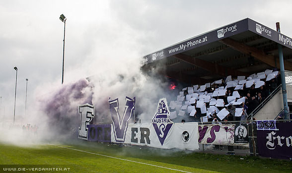 Die Fraternit� Violette feiert ihr 5-j�hriges Jubil�um