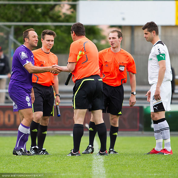 Shakehands vor dem Spiel