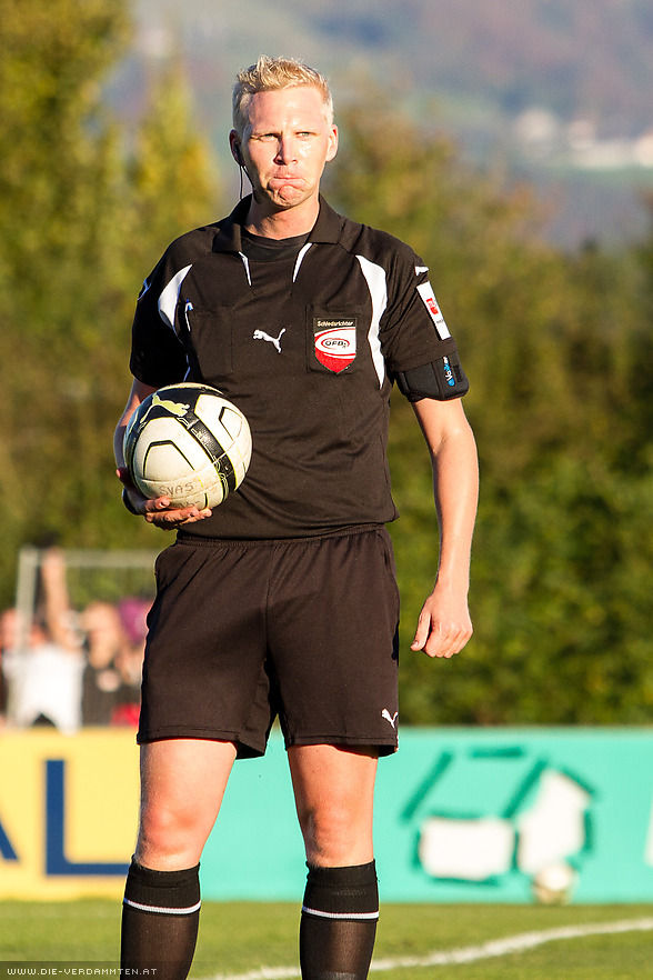 Schiedsrichter Bernd Hirschbichler