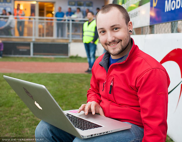 Live ins Netz