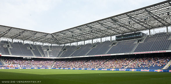 Offizielle 9.620 Zuseher sorgen f�r einen Besucherrekord in der Regionalliga West