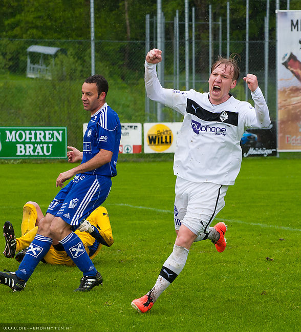 Raimund Friedls Torjubel nach dem 3:0 durch Michael Perlak