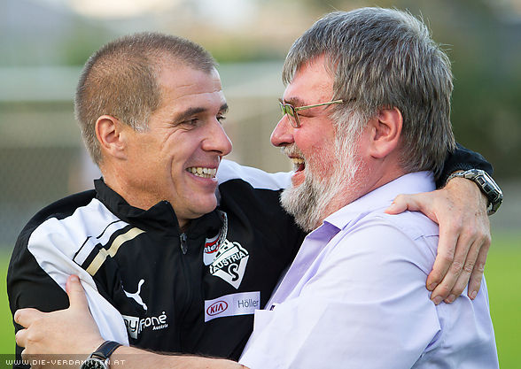 Klaus Schmidt und Walter Windischbauer nach dem Spiel
